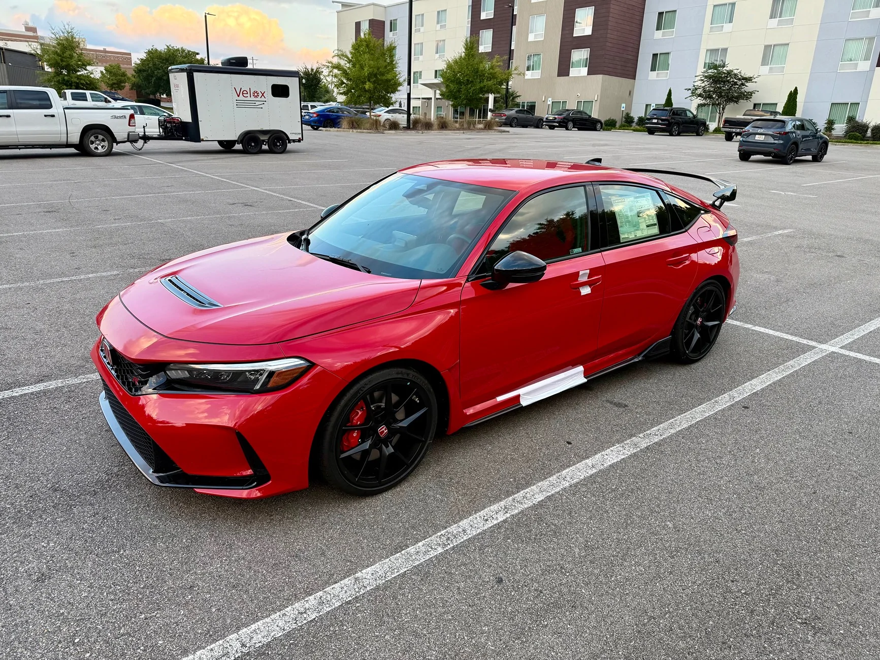 11th Gen Honda Civic Post your FL5 Civic Type R delivery pics! 🙌 📸 IMG_4978