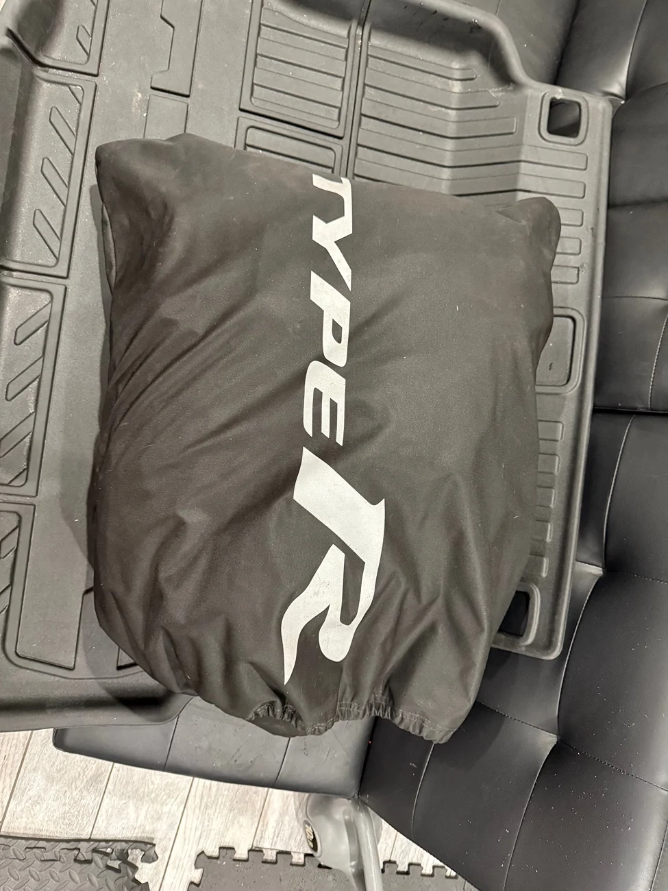 11th Gen Honda Civic FS: Type R FL5 rear trunk mat and car cover IMG_7654