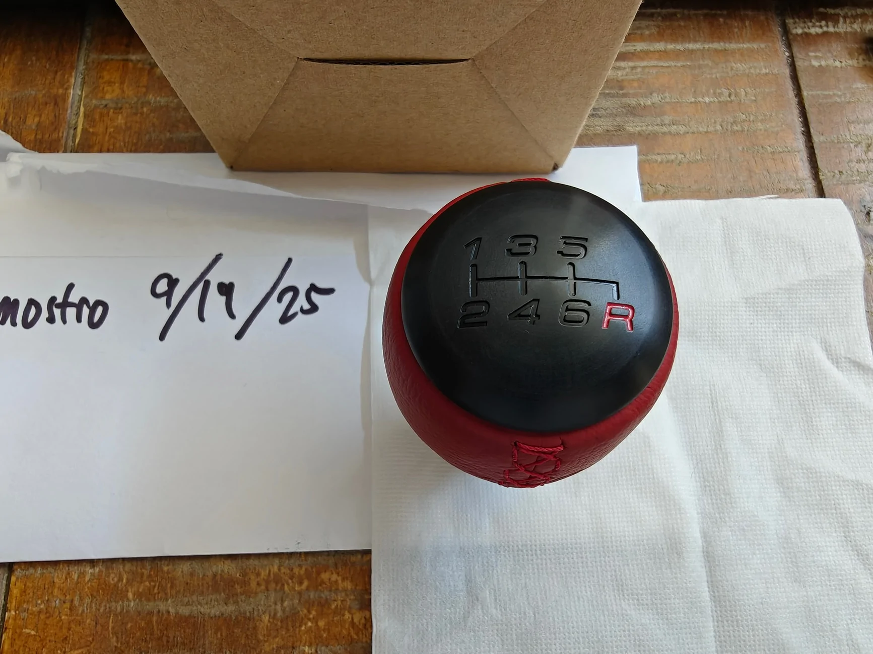 11th Gen Honda Civic FS: OEM Honda accessory red leather shift knob IMG20250919120419
