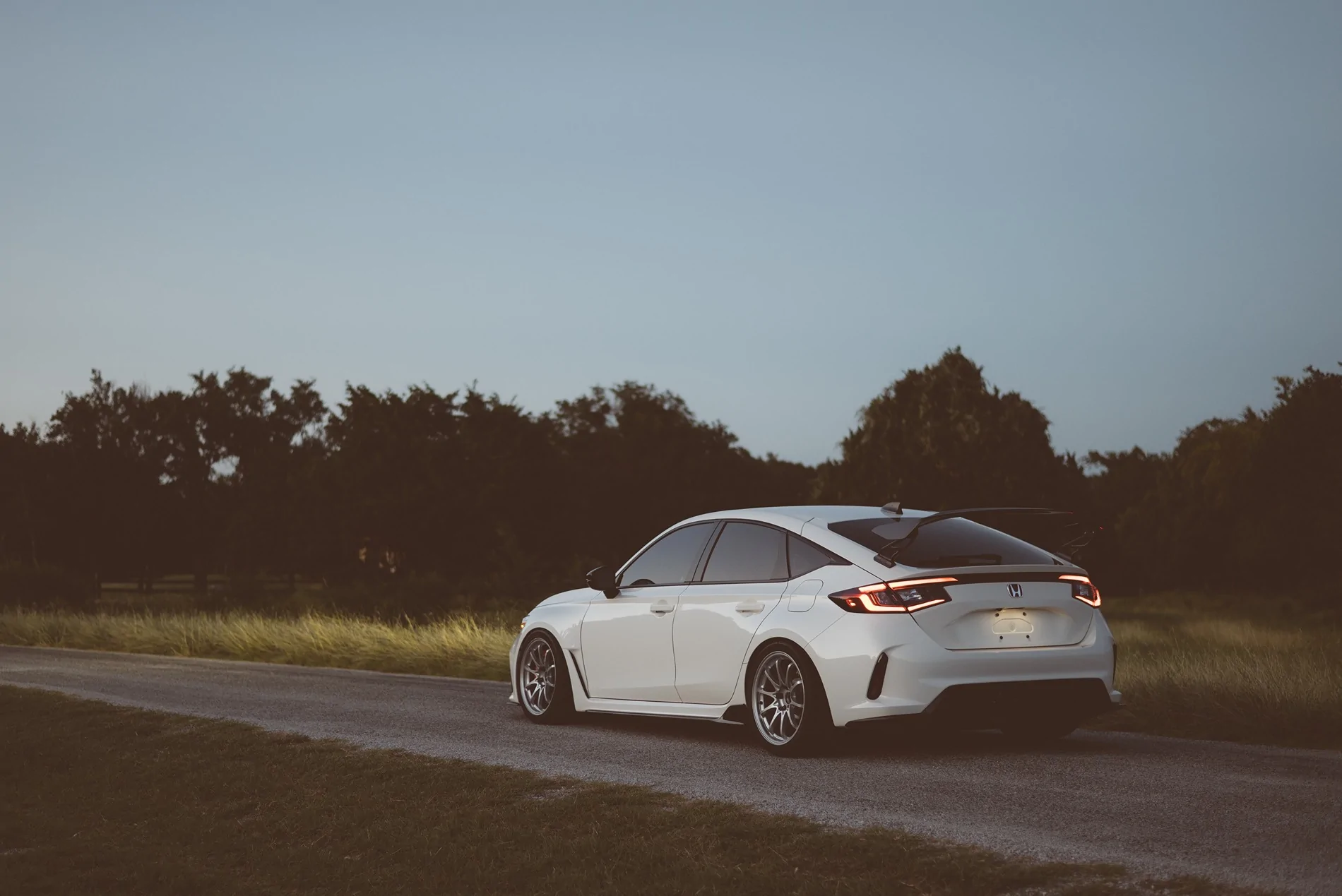 11th Gen Honda Civic Show your % of tint on your FL5 2025-07-24_10-03-32