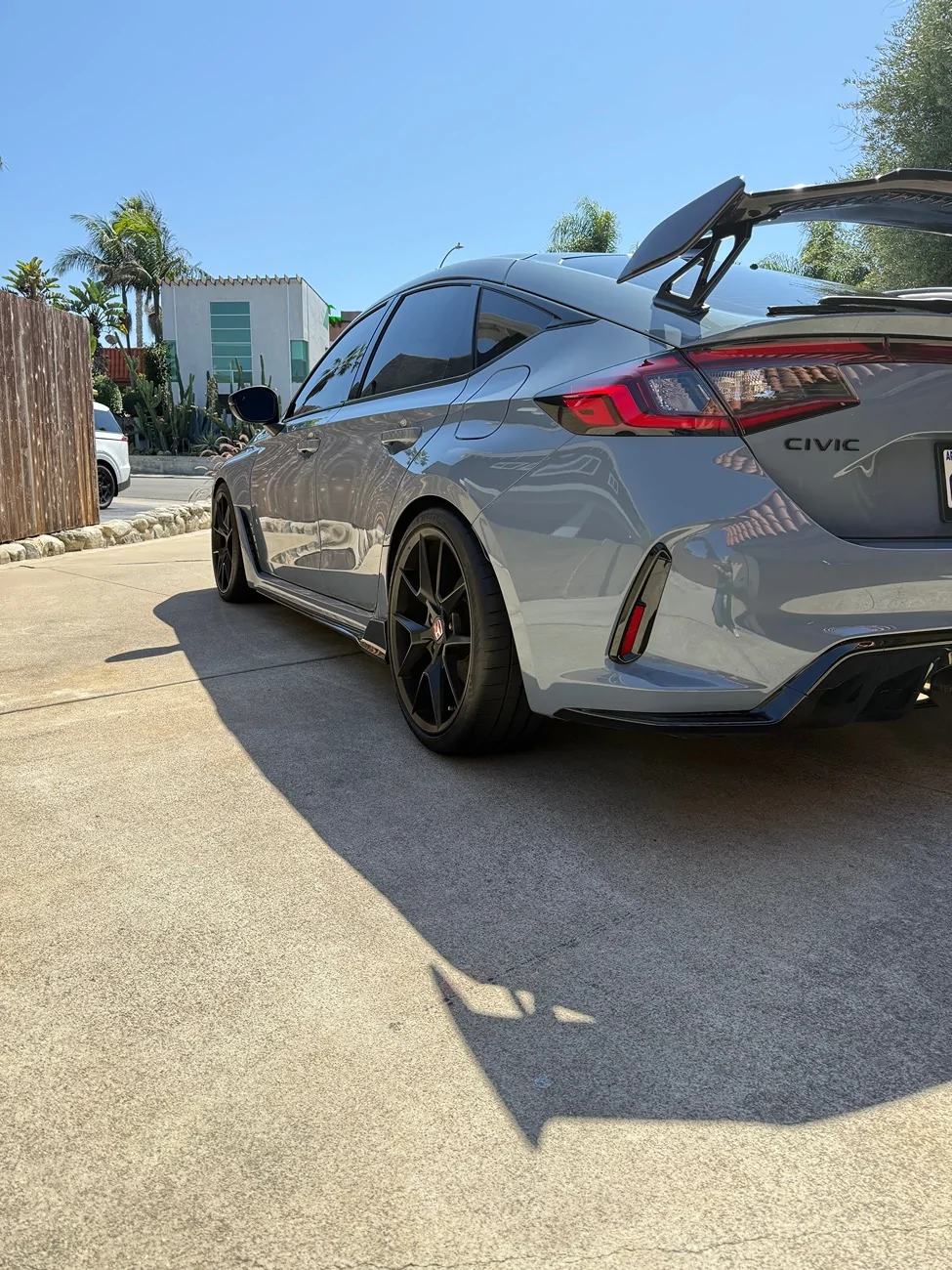 11th Gen Honda Civic What did you do to your FL5 today? IMG_2271