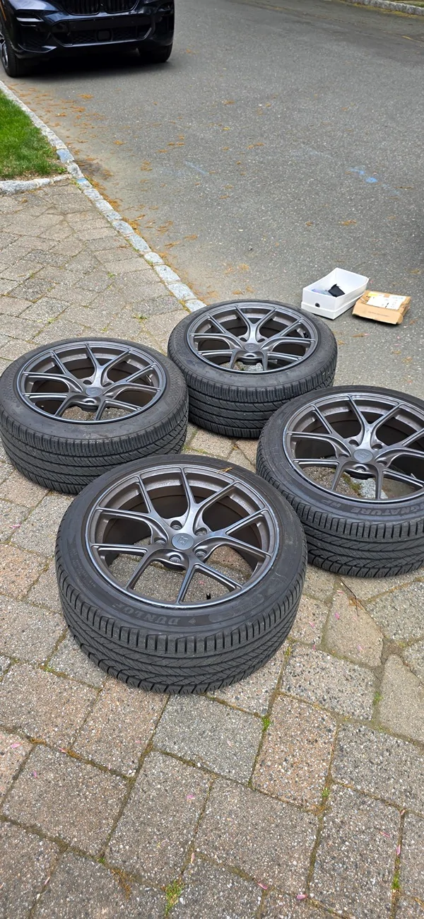 11th Gen Honda Civic FS: Titan 7  (5) 18x9.5 +45 Satin Titanium, perfect for Civic Type R (New Jersey) $1950/obo, 5 wheels and tires and lugs 20250501_130254