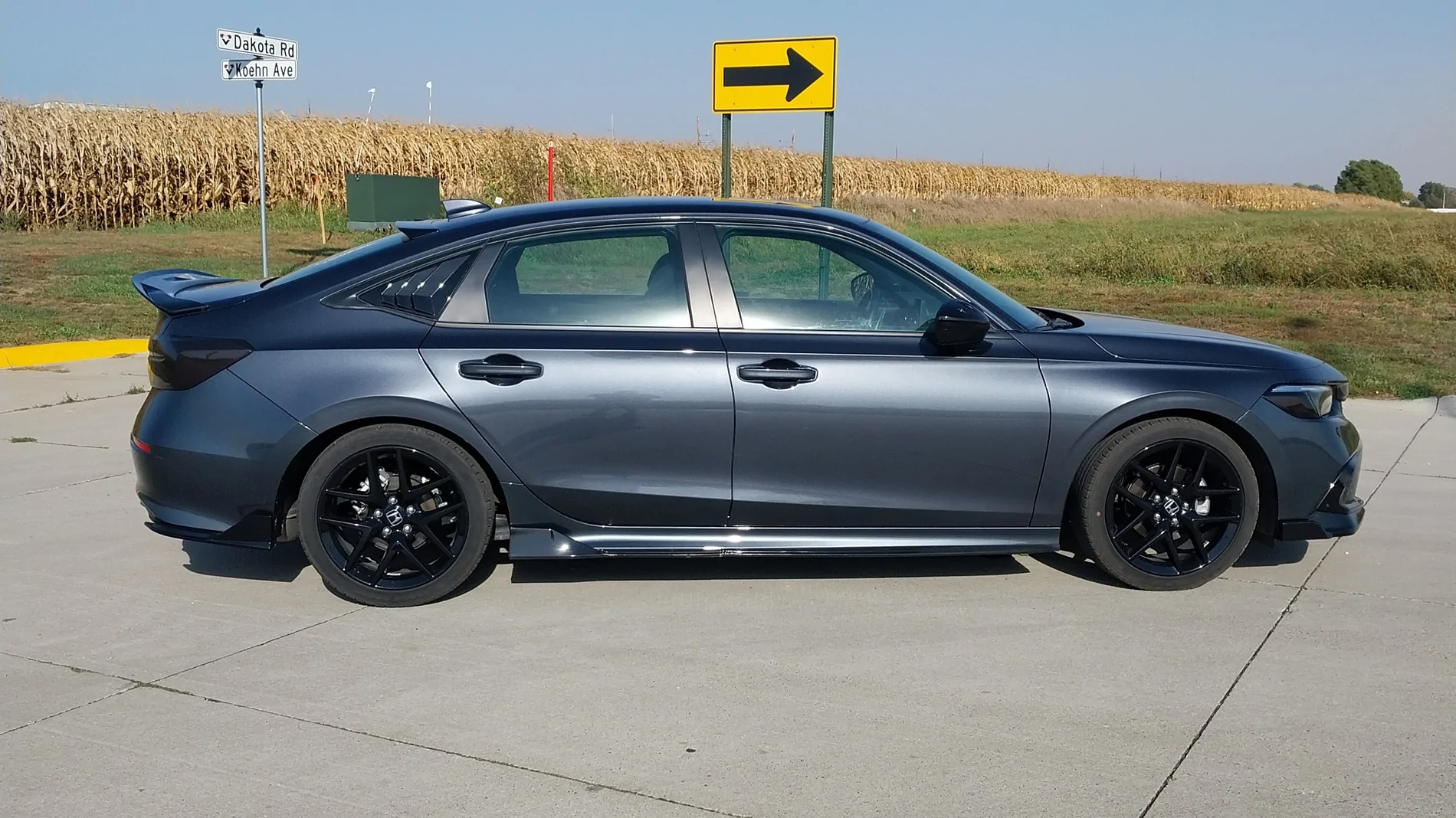 11th Gen Honda Civic Official METEORITE GRAY METALLIC 2022+ 11th Gen Civic & Si Thread 20251004_161627