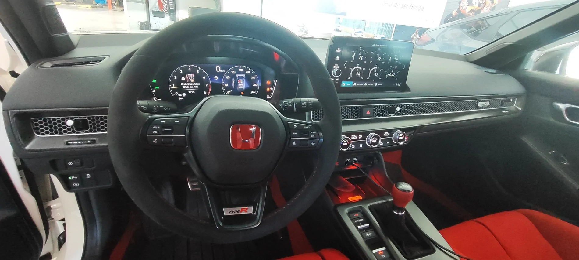 11th Gen Honda Civic FL5 interior dash piece damage IMG_20250522_131510