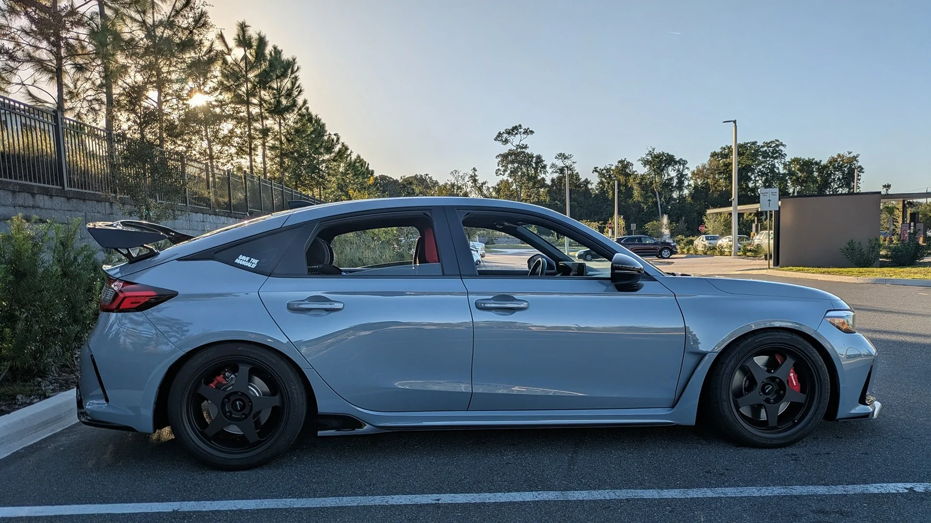 11th Gen Honda Civic What did you do to your FL5 today? PXL_20251018_215635207~2