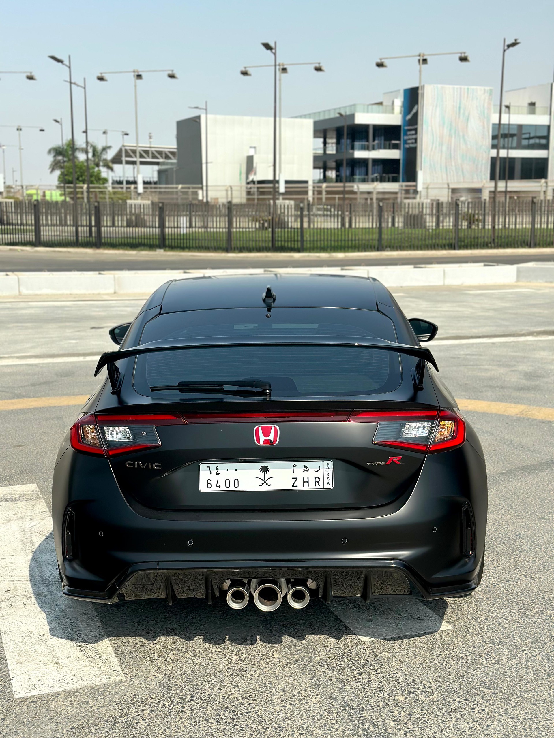 11th Gen Honda Civic Official CRYSTAL BLACK PEARL FL5 Type R Photos Thread 4a15194d-ecf2-4cb3-9f5c-1eb81484e993.-X5