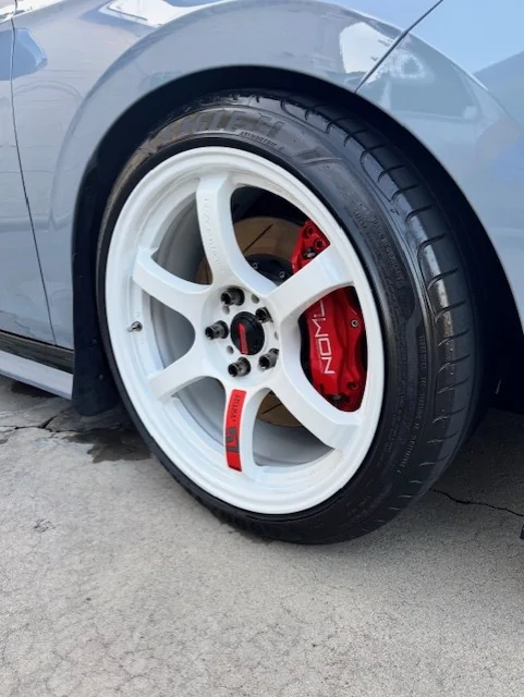 11th Gen Honda Civic 2022 Honda Civic Si Part Out Wheels and Calipers