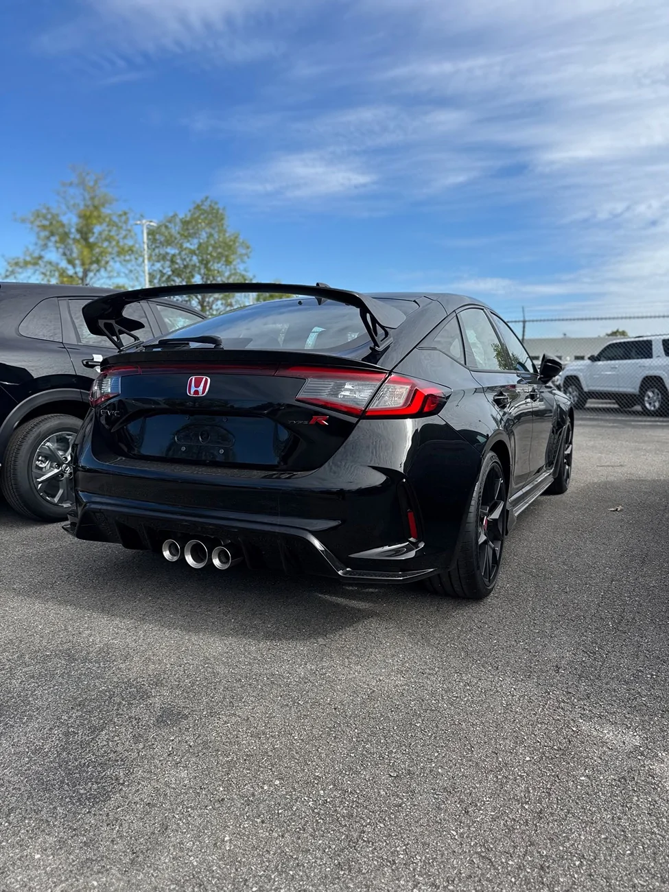 11th Gen Honda Civic Official CRYSTAL BLACK PEARL FL5 Type R Photos Thread 78275532654__39A68ABF-AA8A-4583-9B40-5E22EB52E254.fullsizerender