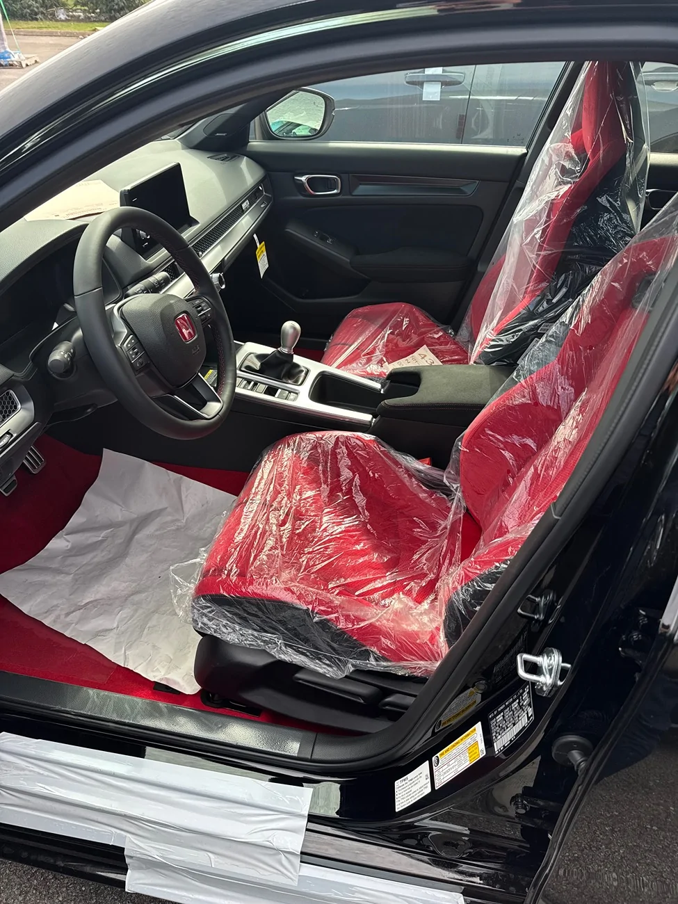 11th Gen Honda Civic Official CRYSTAL BLACK PEARL FL5 Type R Photos Thread 78275538687__E7E48BBB-5B6D-4874-B38E-117D8999D15C