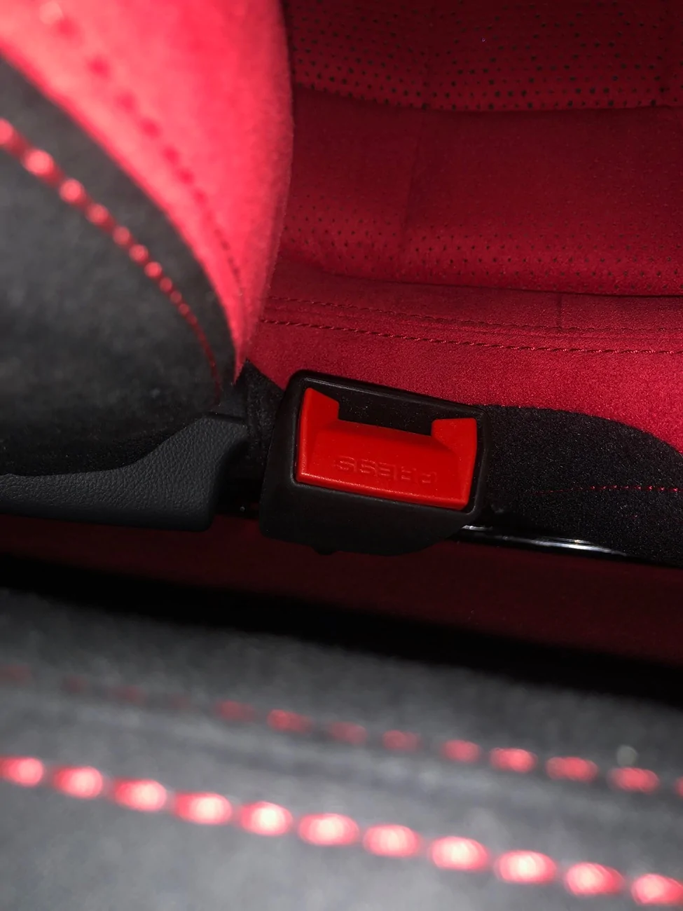 11th Gen Honda Civic Seat belt buckle too far forward? IMG_2554