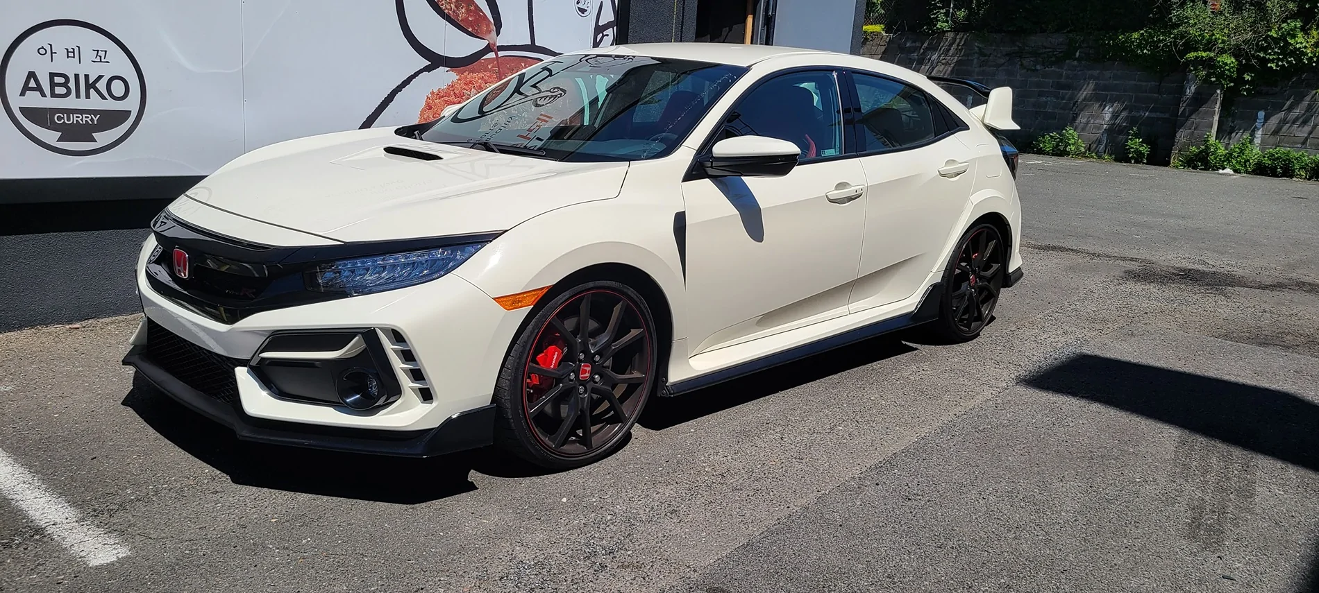 11th Gen Honda Civic FS 2021 Civic Type R Champion White 40.5k OBO 13.5k miles 20220606_142838