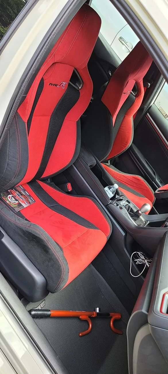 11th Gen Honda Civic FS 2021 Civic Type R Champion White 40.5k OBO 13.5k miles 20220529_140135