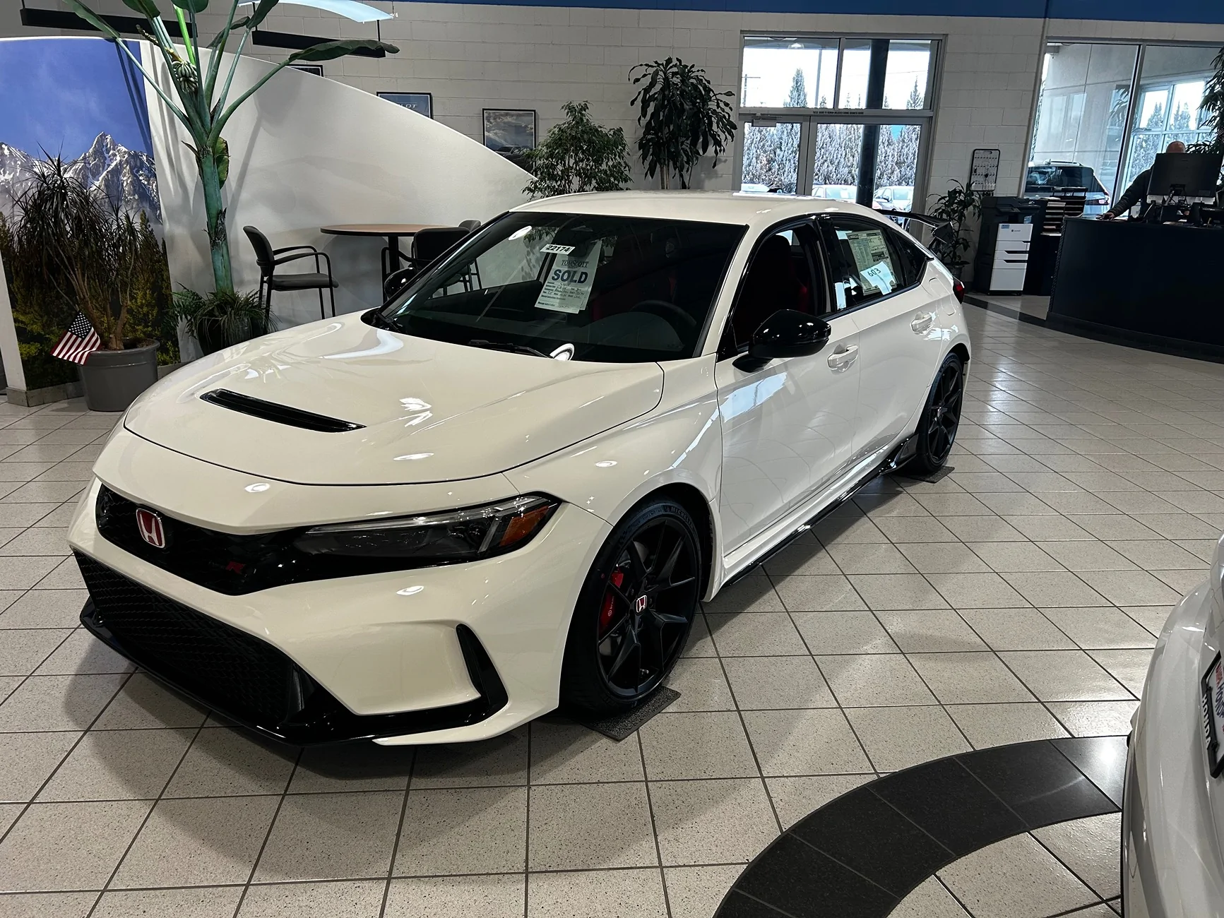 11th Gen Honda Civic Post your FL5 Civic Type R delivery pics! 🙌 📸 IMG_5615