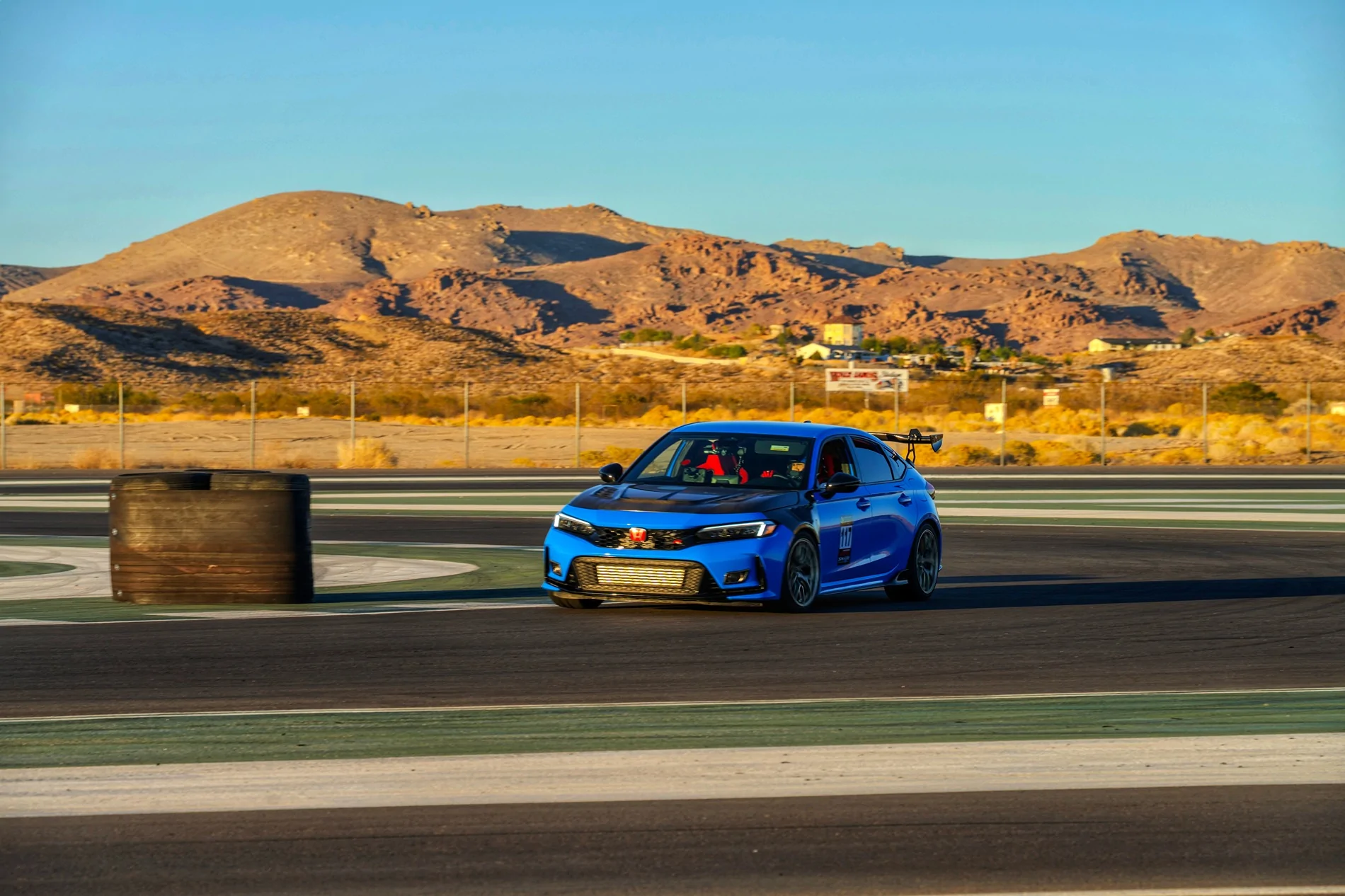 11th Gen Honda Civic Streets of Willow (renovated) track day - night run . Cooling testing 1000111378