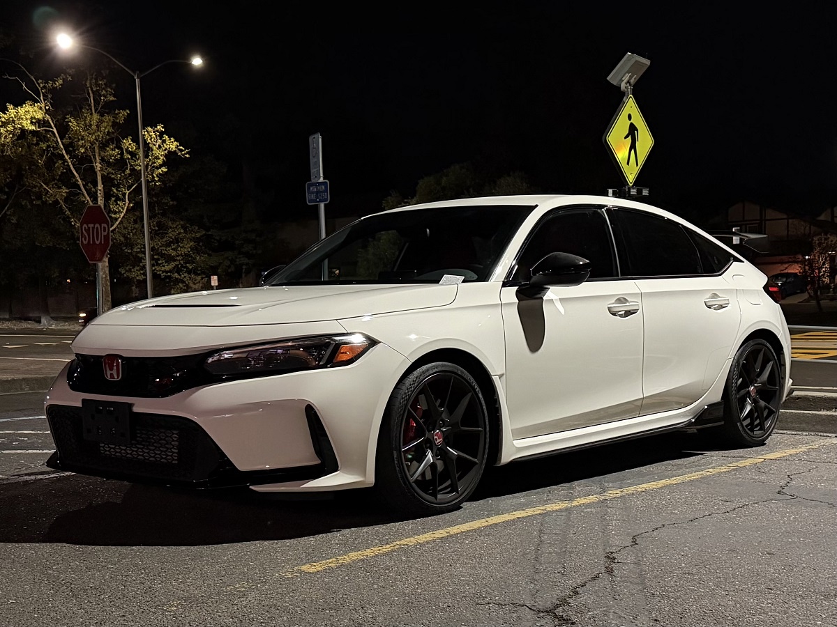 11th Gen Honda Civic Official CHAMPIONSHIP WHITE FL5 Type R Photos Thread yOiAHbC