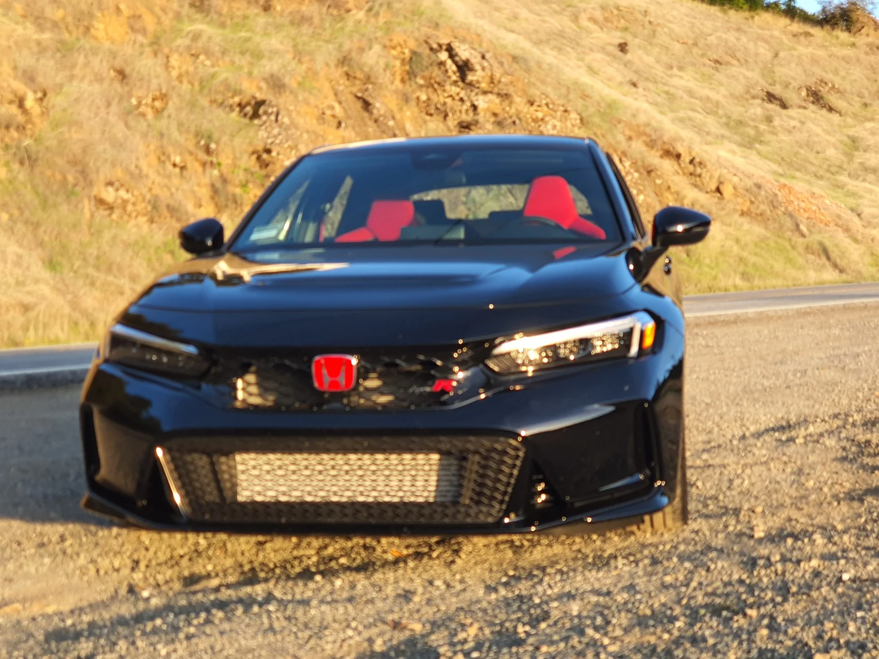 11th Gen Honda Civic Post your FL5 Civic Type R delivery pics! 🙌 📸 20251109_163442