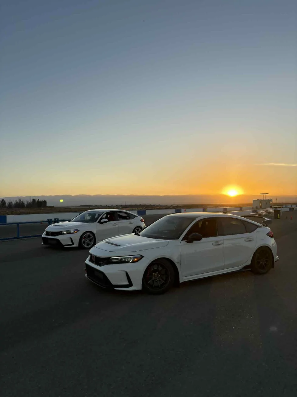 11th Gen Honda Civic Official CHAMPIONSHIP WHITE FL5 Type R Photos Thread 1763010342531-95