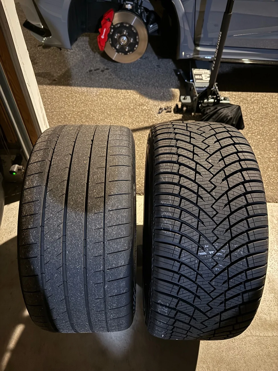 11th Gen Honda Civic OEM Rims Winter Tires IMG_4208