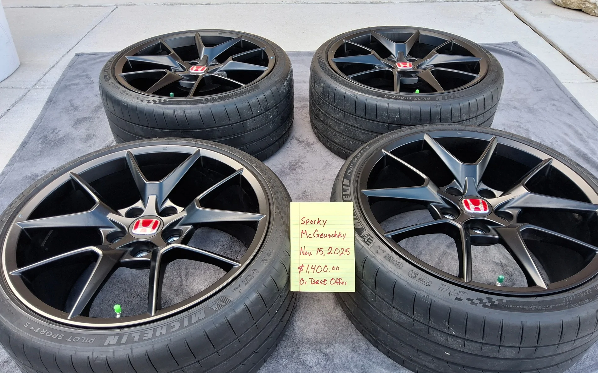 11th Gen Honda Civic OEM FL5 Type R Matte Black wheels and PS4S tires for sale. 20251115_120435