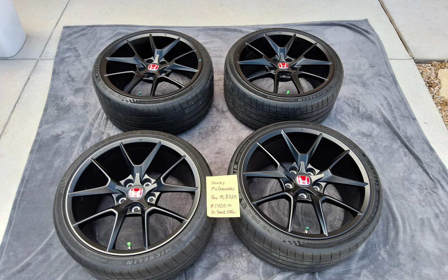 11th Gen Honda Civic OEM FL5 Type R Matte Black wheels and PS4S tires for sale. 20251115_120612
