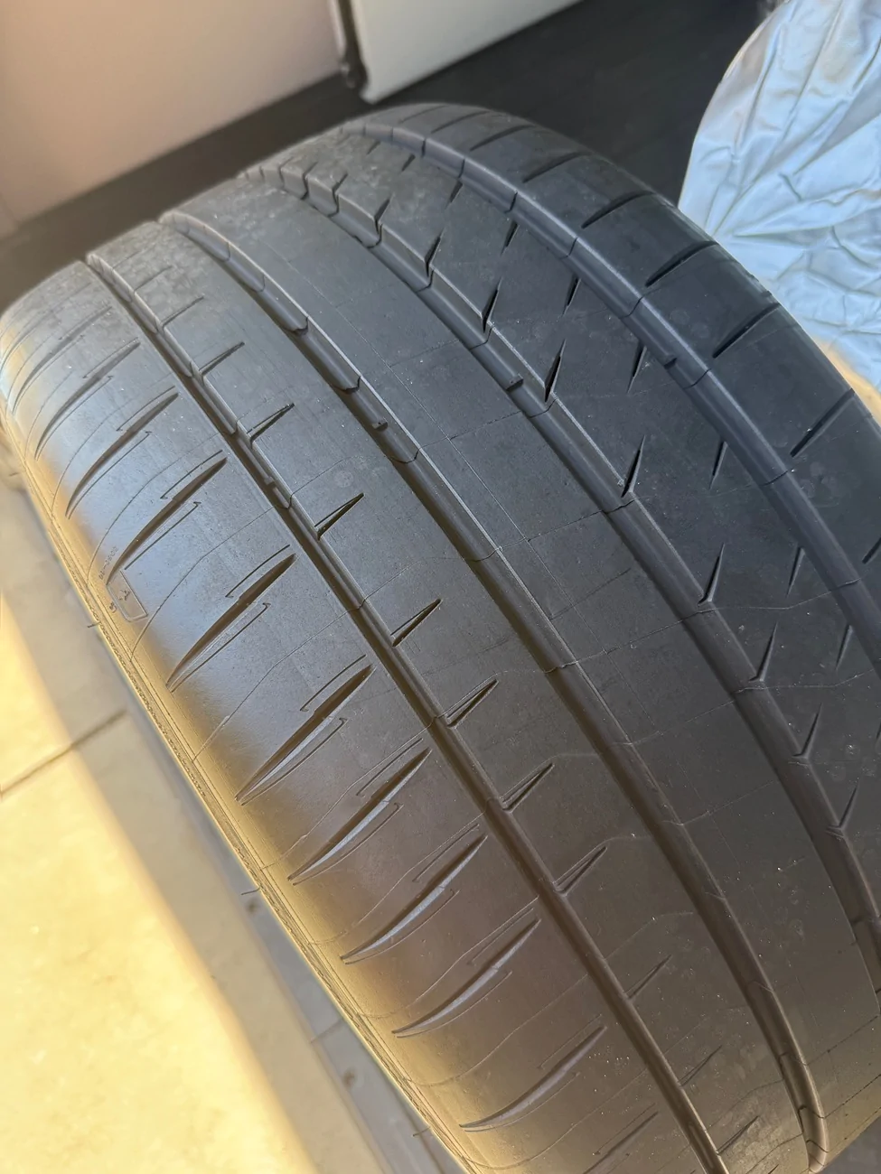 11th Gen Honda Civic Like New OEM FL5 Type R wheels and tires IMG_3259