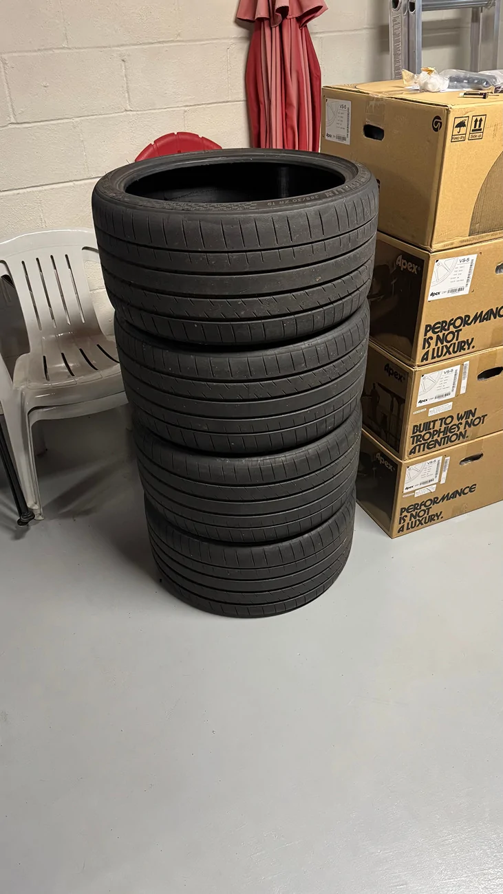 11th Gen Honda Civic Sold - 4 factory Michelin Pilot Sport 4S tires 2025-11-23 16.06.47