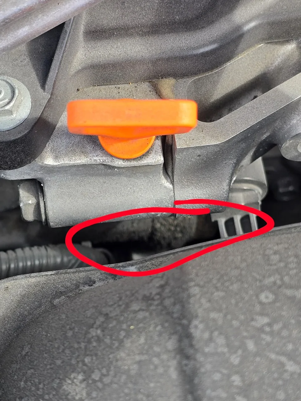 11th Gen Honda Civic Oil leak - Trying to Identify the Part IMG-20251126-WA0005