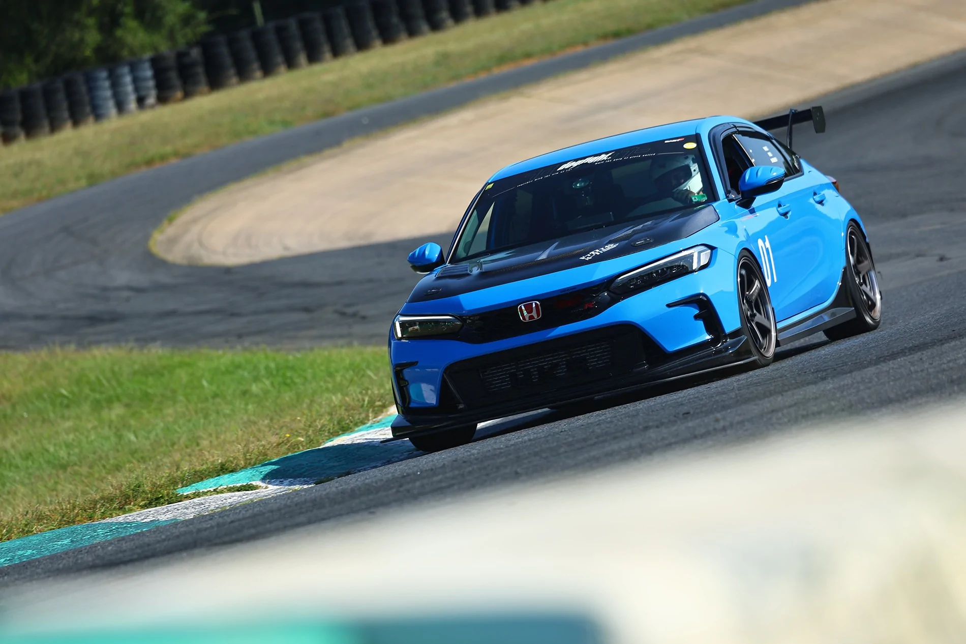 11th Gen Honda Civic Vtec87pr FL5 Mugen Boost Blue build page IMG_1061