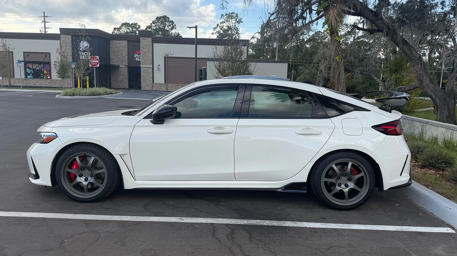 11th Gen Honda Civic What did you do to your FL5 today? IMG_0637