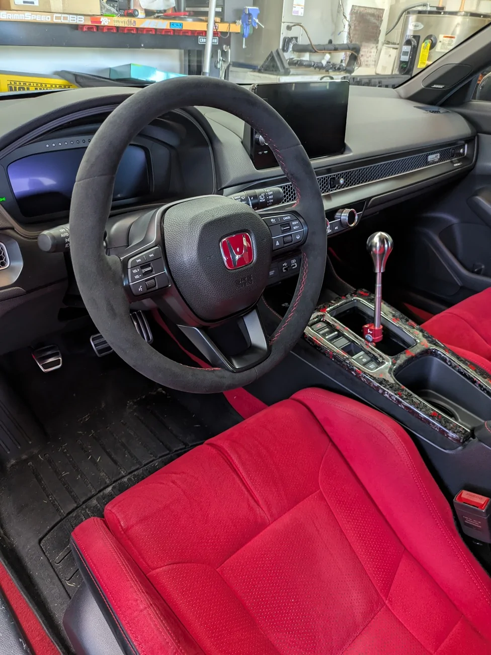 11th Gen Honda Civic Post your customized interior PXL_20251114_192347329