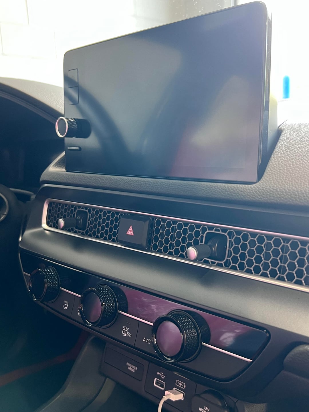 11th Gen Honda Civic I did a thing! Installed gloss black knobs (HVAC / climate control) oem-black-dial-knobs-v0-ygtbkxxj15nf1
