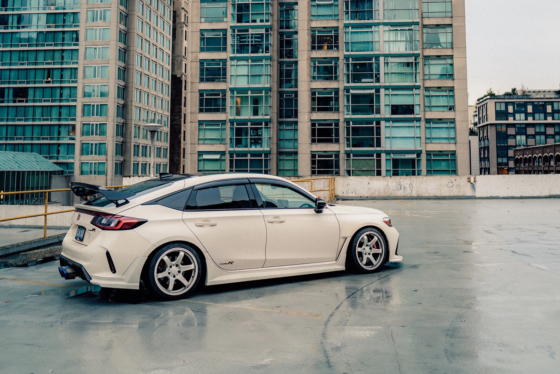 11th Gen Honda Civic Matsuda's CW 2024 Civic Type R Build L1000381