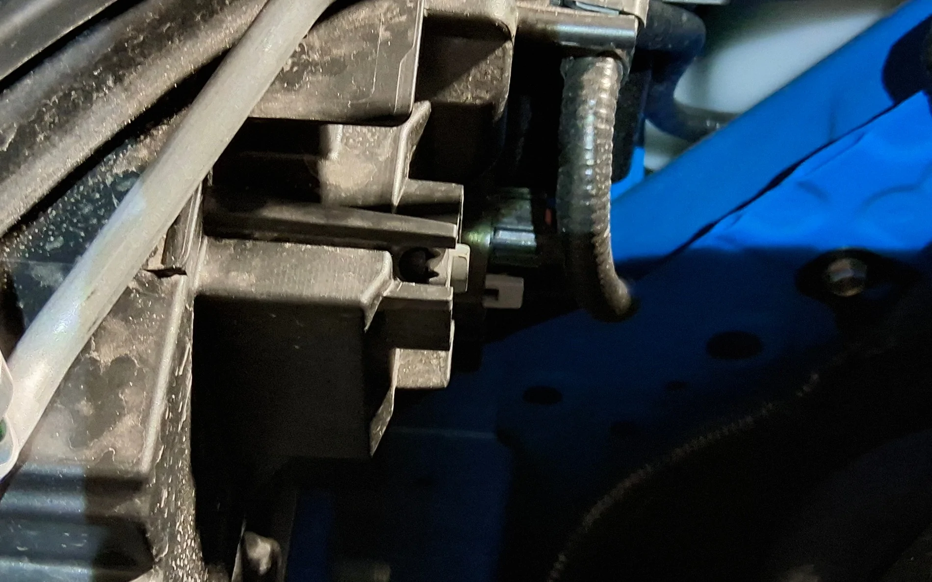 11th Gen Honda Civic Headlight Adjustment? 20251211_193922