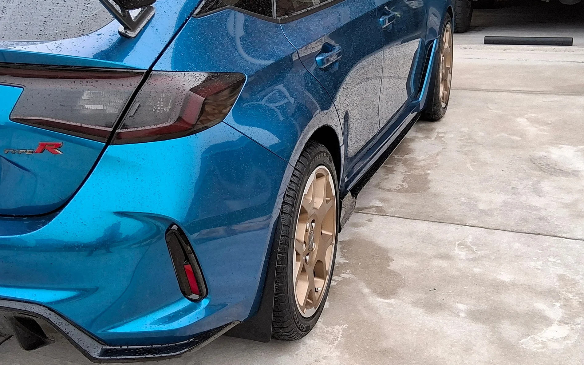 11th Gen Honda Civic Civic Unslammed.  Post Ideas, Photos, and Memes for Lifted, Raised, and Chonked Civics HERE. 20251216_161618