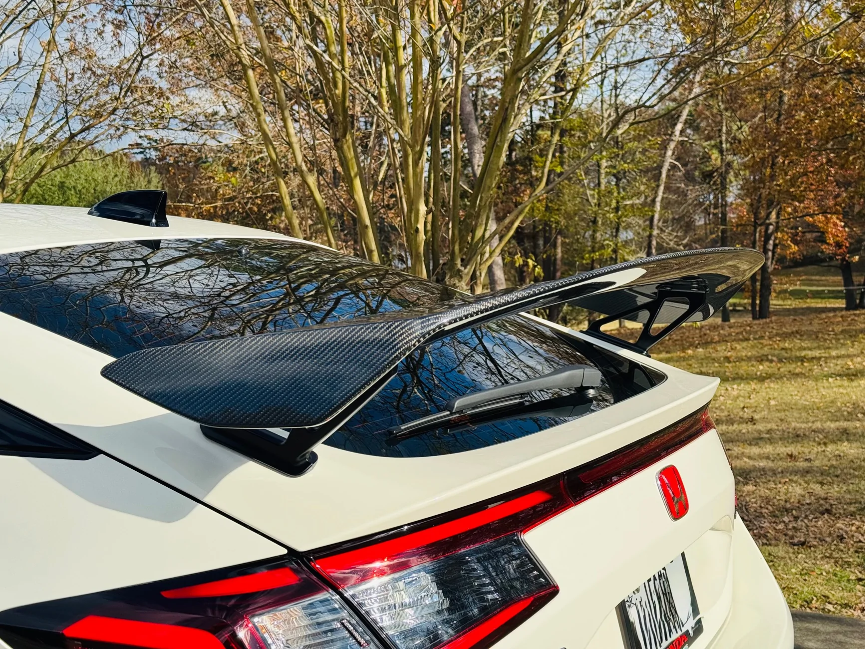 11th Gen Honda Civic OEM wing upgrade IMG_2370