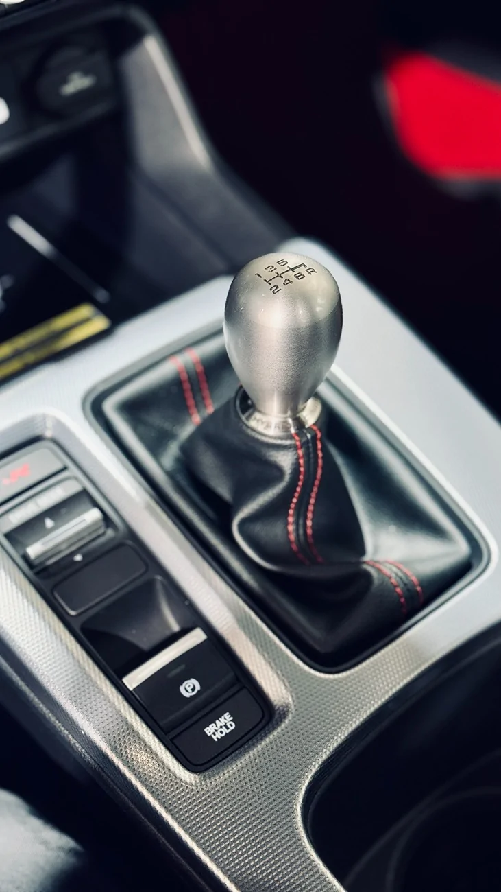 11th Gen Honda Civic Show me your aftermarket shift knob IMG_1897