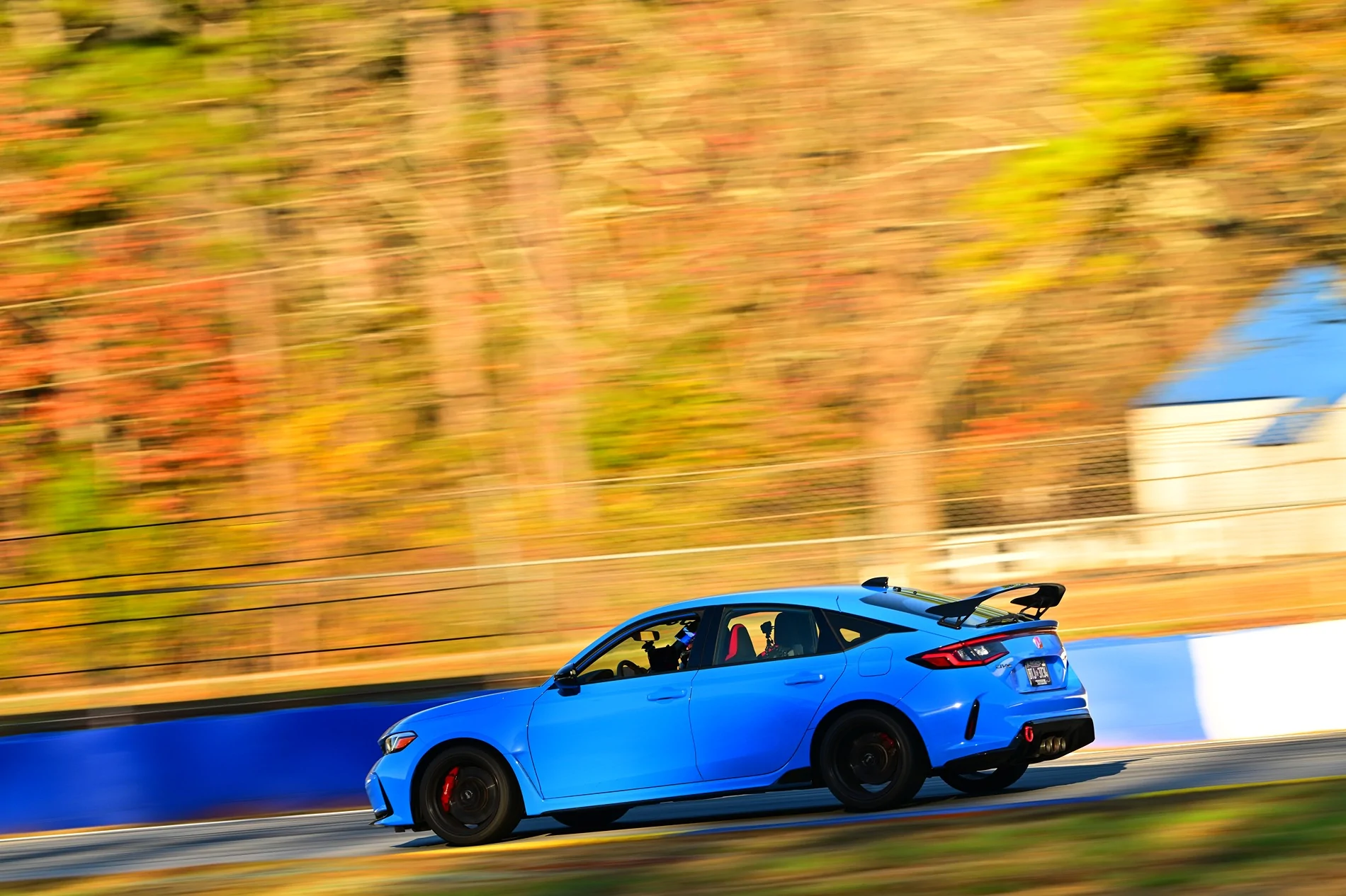 11th Gen Honda Civic Official BOOST BLUE FL5 Type R Photos Thread LM9_0469
