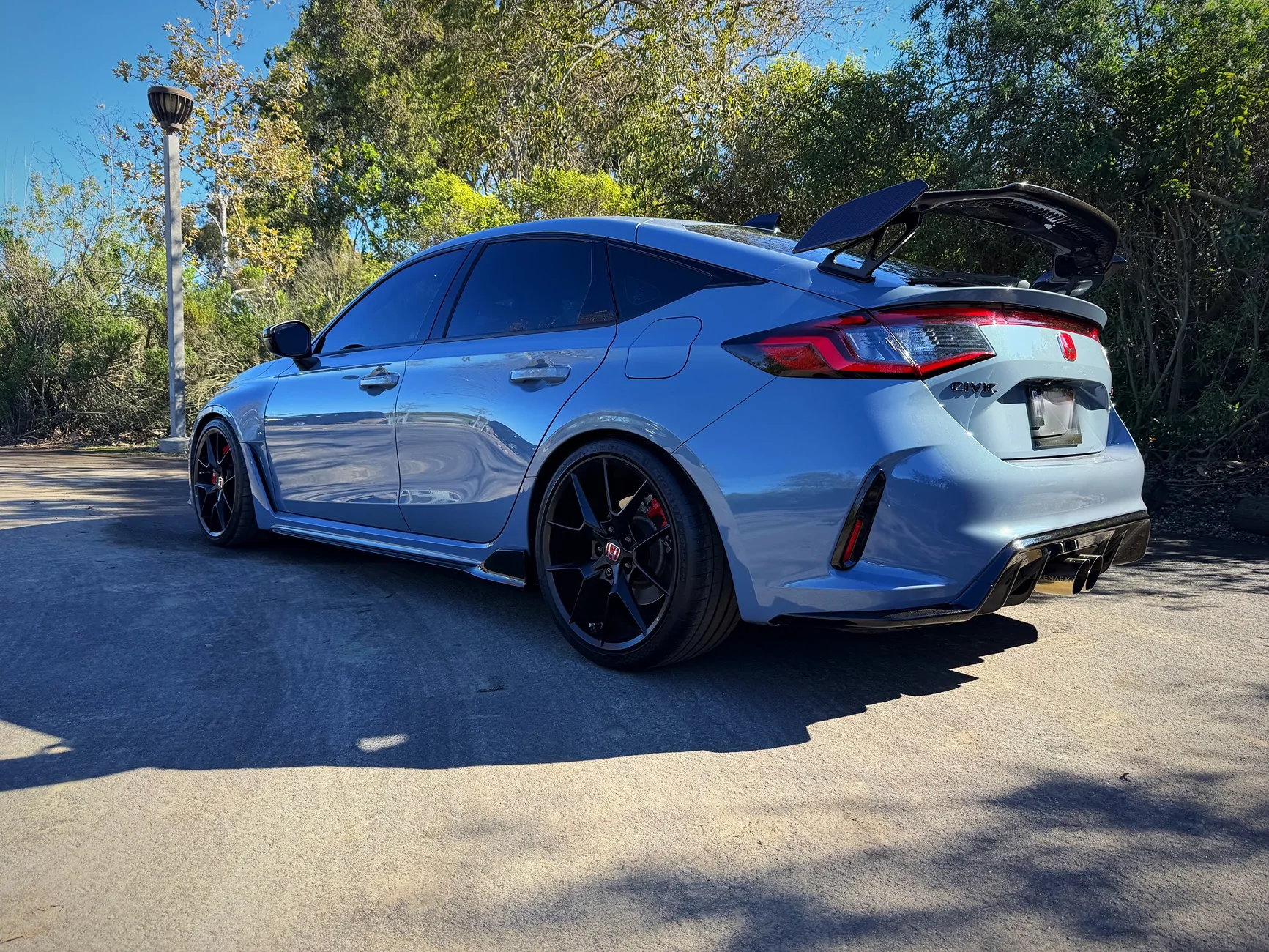 11th Gen Honda Civic Official SONIC GRAY PEARL FL5 Type R Photos Thread IMG_2914