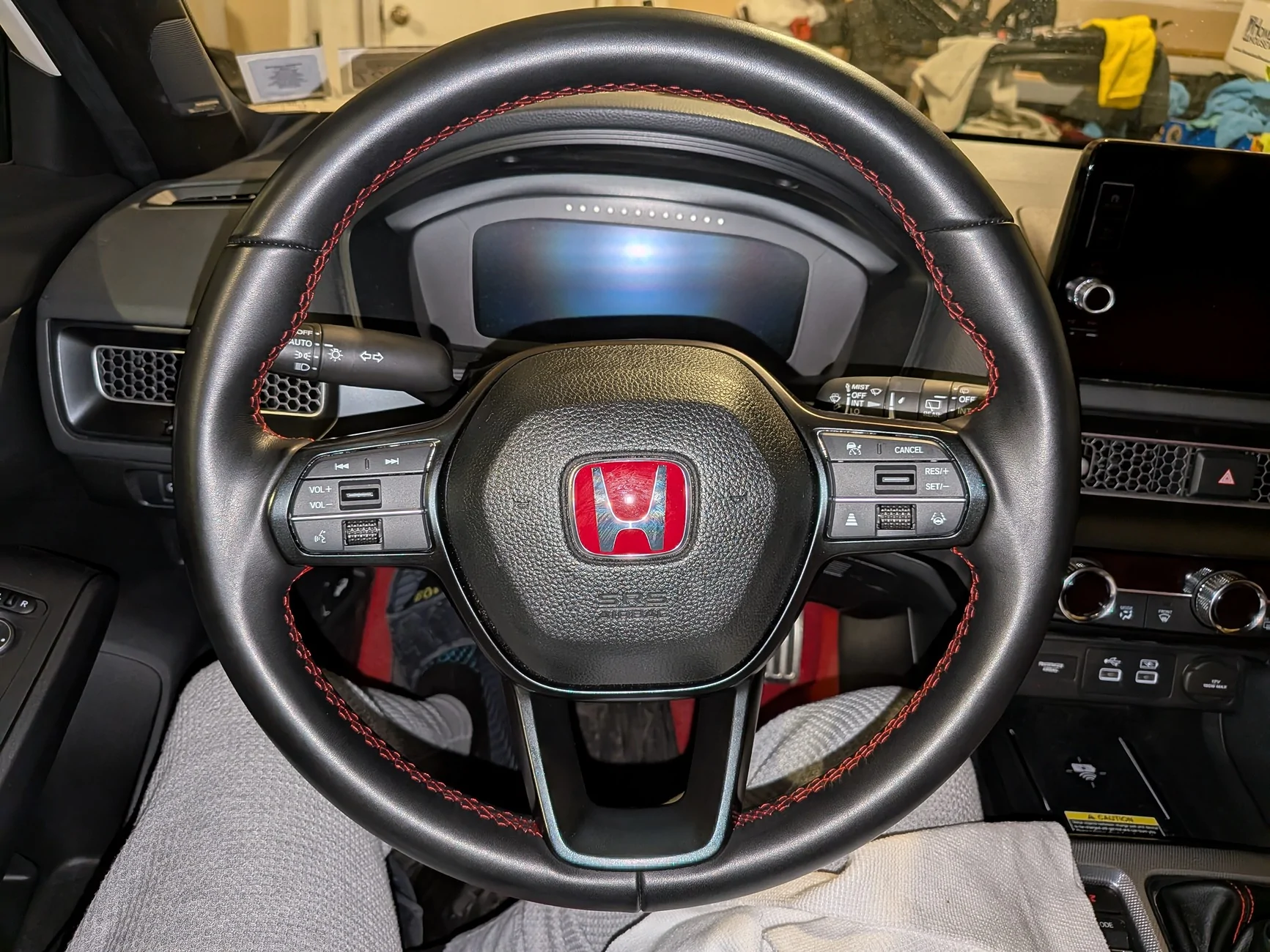 11th Gen Honda Civic How do you clean the leather steering wheel? 6561