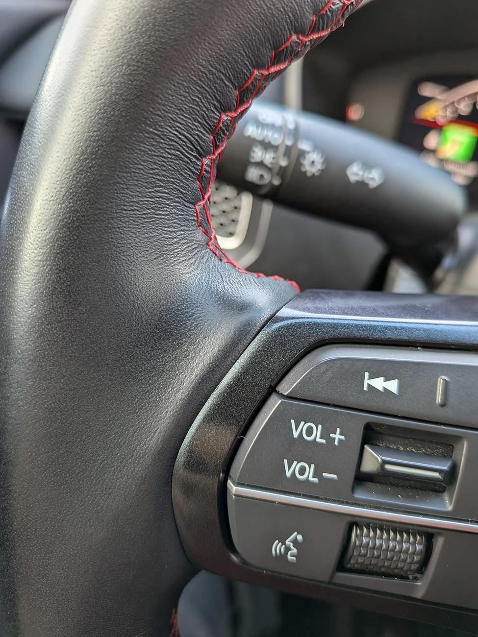 11th Gen Honda Civic How do you clean the leather steering wheel? 6569