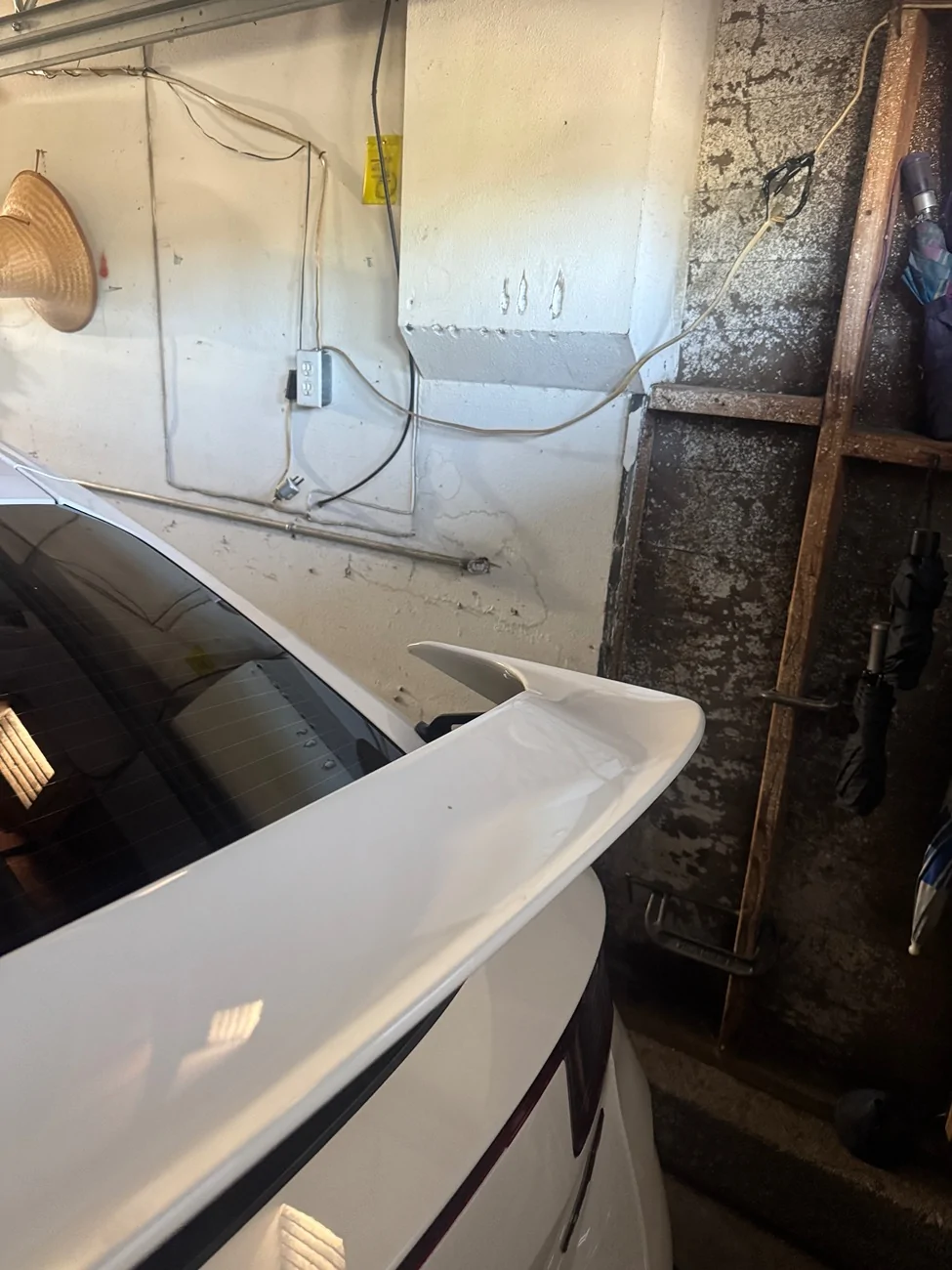11th Gen Honda Civic Championship White paint matched wing Civic type R OEM Trade or Carbon wing IMG_9067