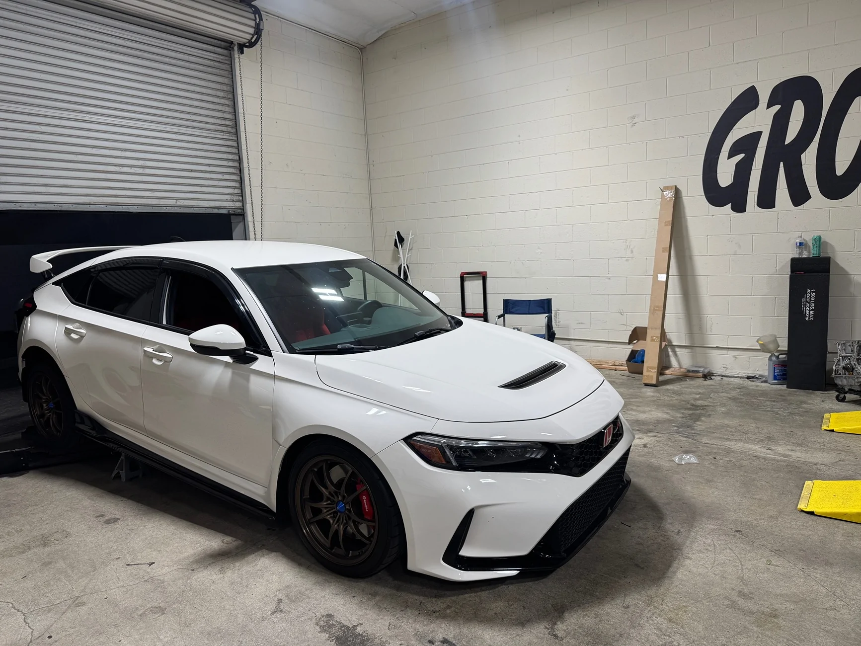 11th Gen Honda Civic Championship White paint matched wing Civic type R OEM Trade or Carbon wing IMG_7974
