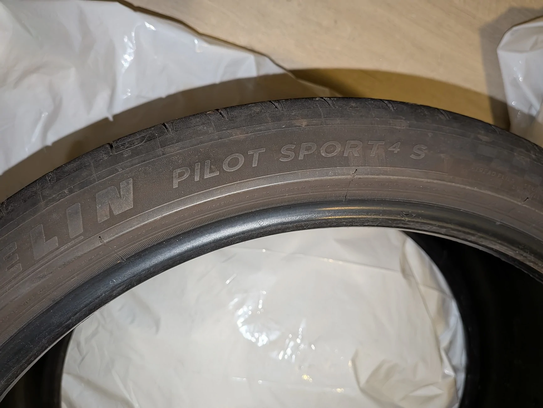 11th Gen Honda Civic Michelin PS4S 265/30R19, pair of stock OEMs PXL_20260116_032204278