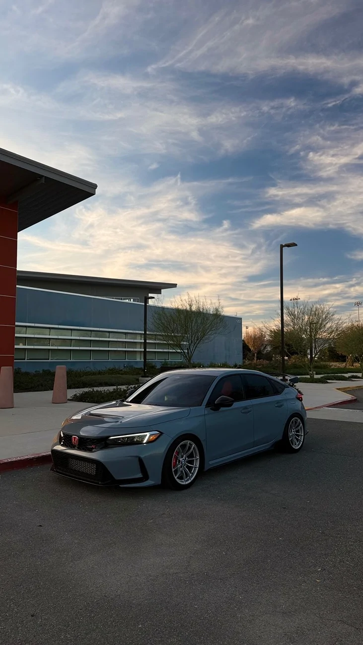 11th Gen Honda Civic Official SONIC GRAY PEARL FL5 Type R Photos Thread IMG_1568