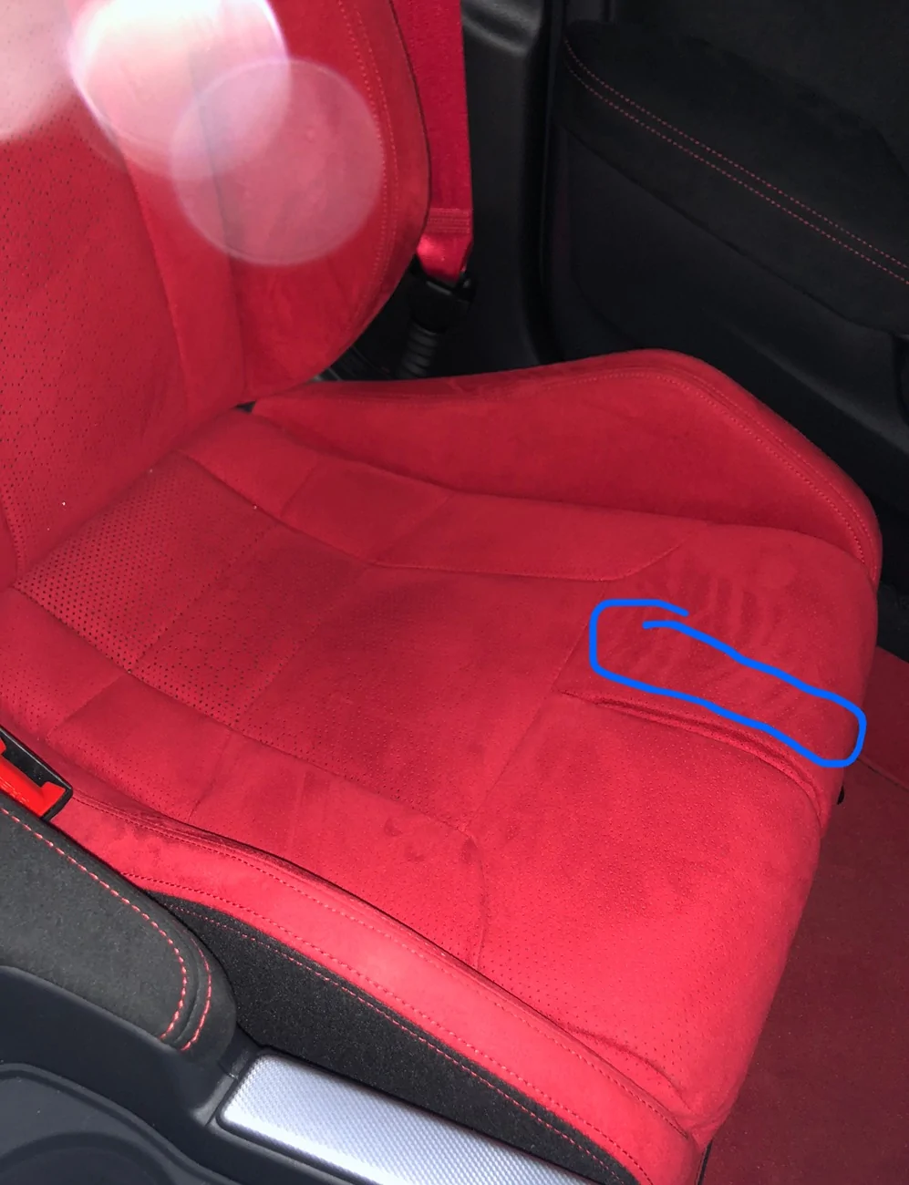 11th Gen Honda Civic Driver seat bottom bolster crease after exiting car (low mileage) — normal behaviour? IMG_2800
