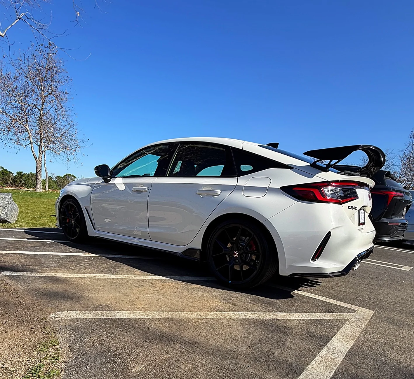 11th Gen Honda Civic Official CHAMPIONSHIP WHITE FL5 Type R Photos Thread IMG_3125