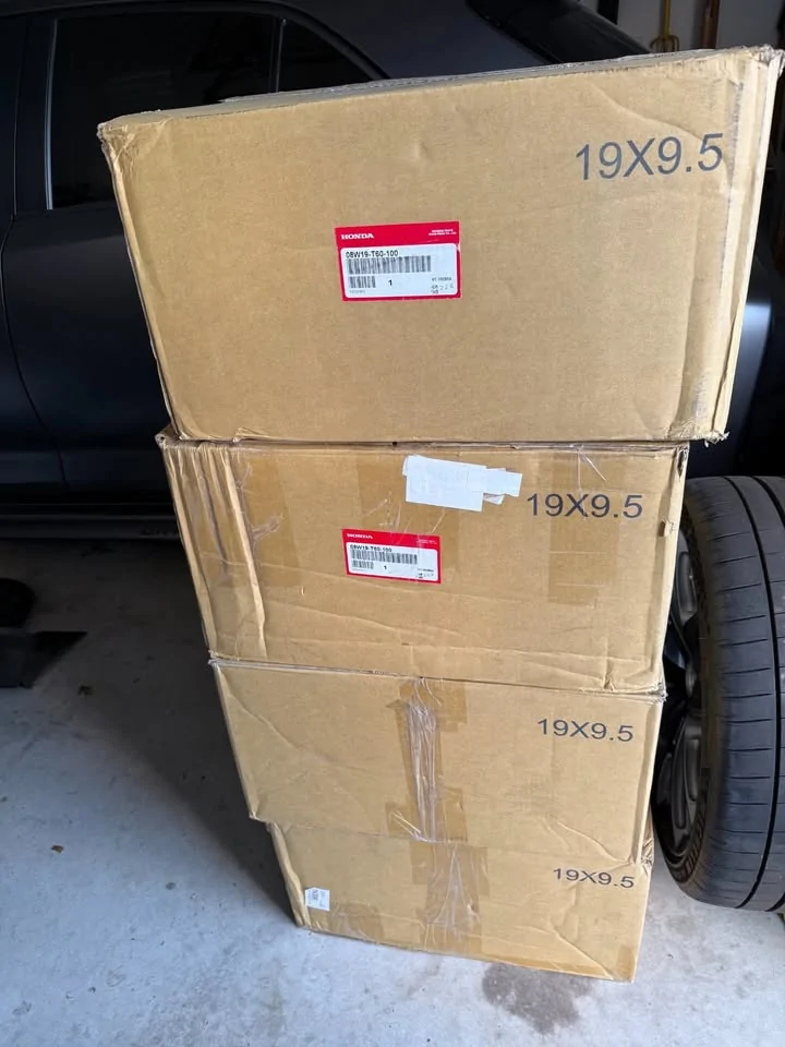 11th Gen Honda Civic SOLD Open Box FL5 OEM Forged wheels $2,200 (Austin, TX) 618638362_2865810413629245_1307823087556364752_n
