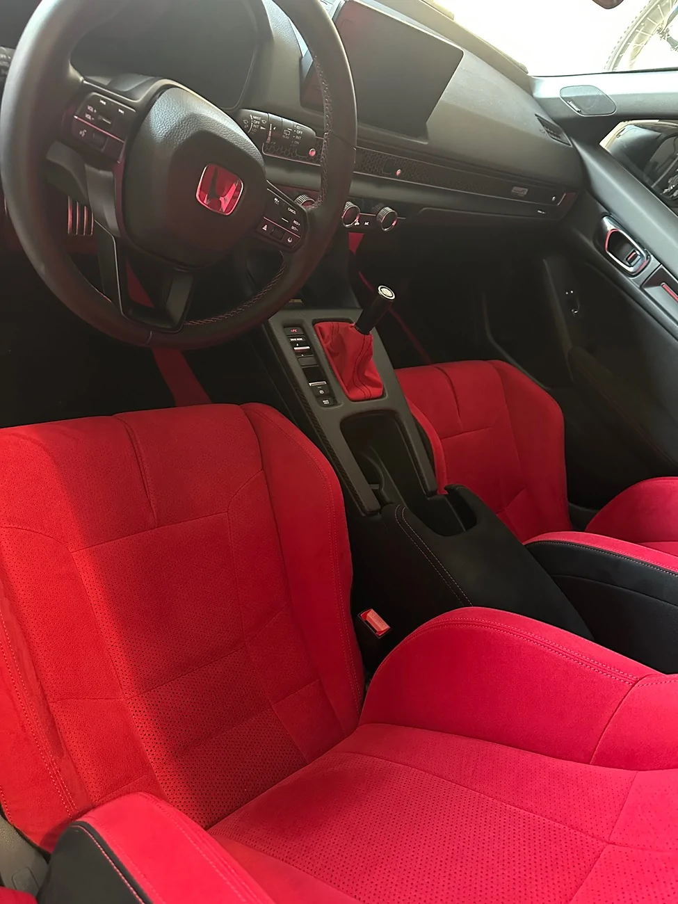 11th Gen Honda Civic Post your customized interior IMG_0302