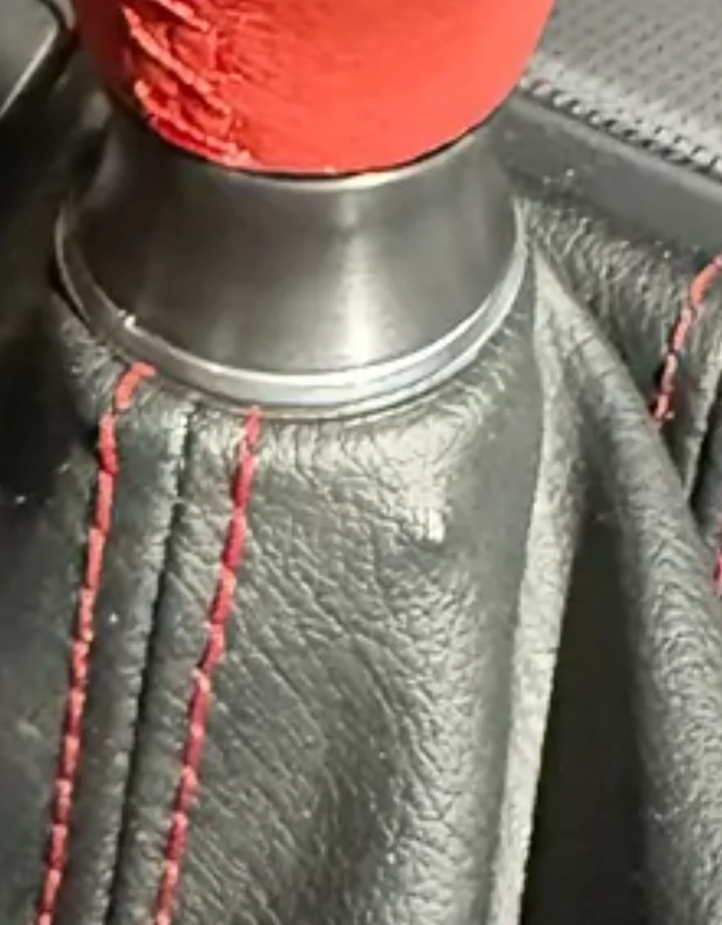 11th Gen Honda Civic Leather shift knob install 6852