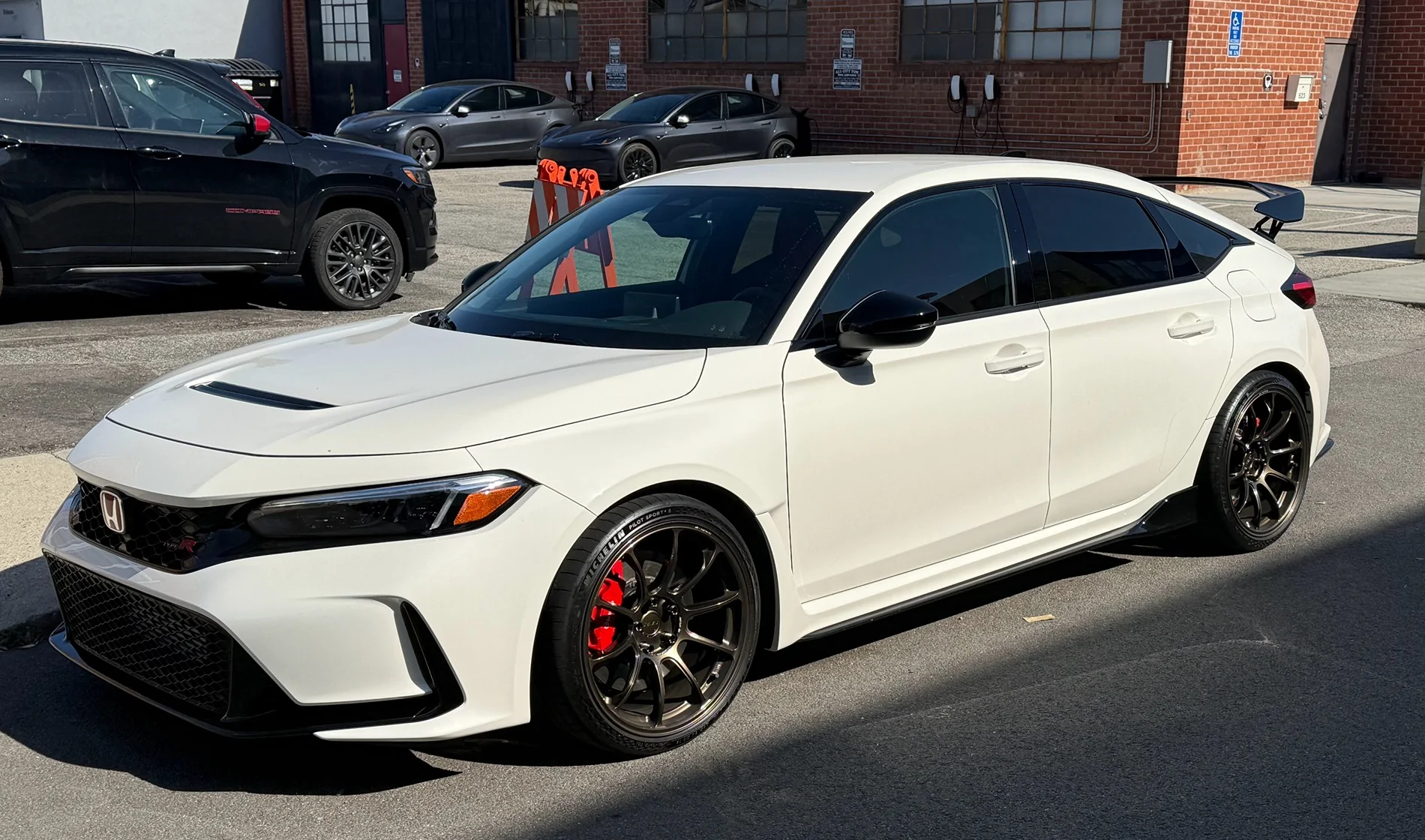11th Gen Honda Civic God Spec info 18x10 +40 (pictures, alignment specs, tire info) IMG_5158
